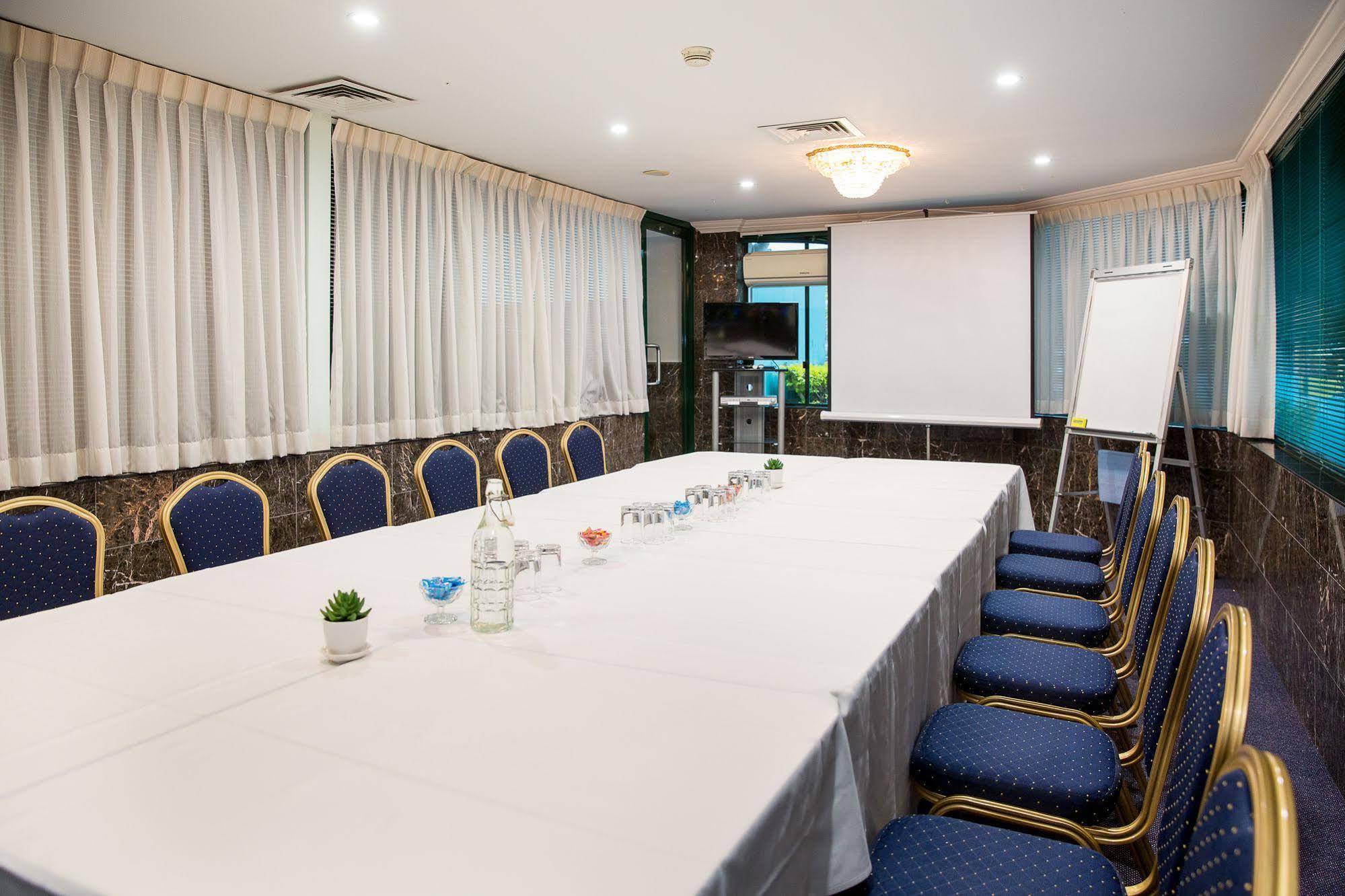 Comfort Hotel Pacific Cleveland Εξωτερικό φωτογραφία