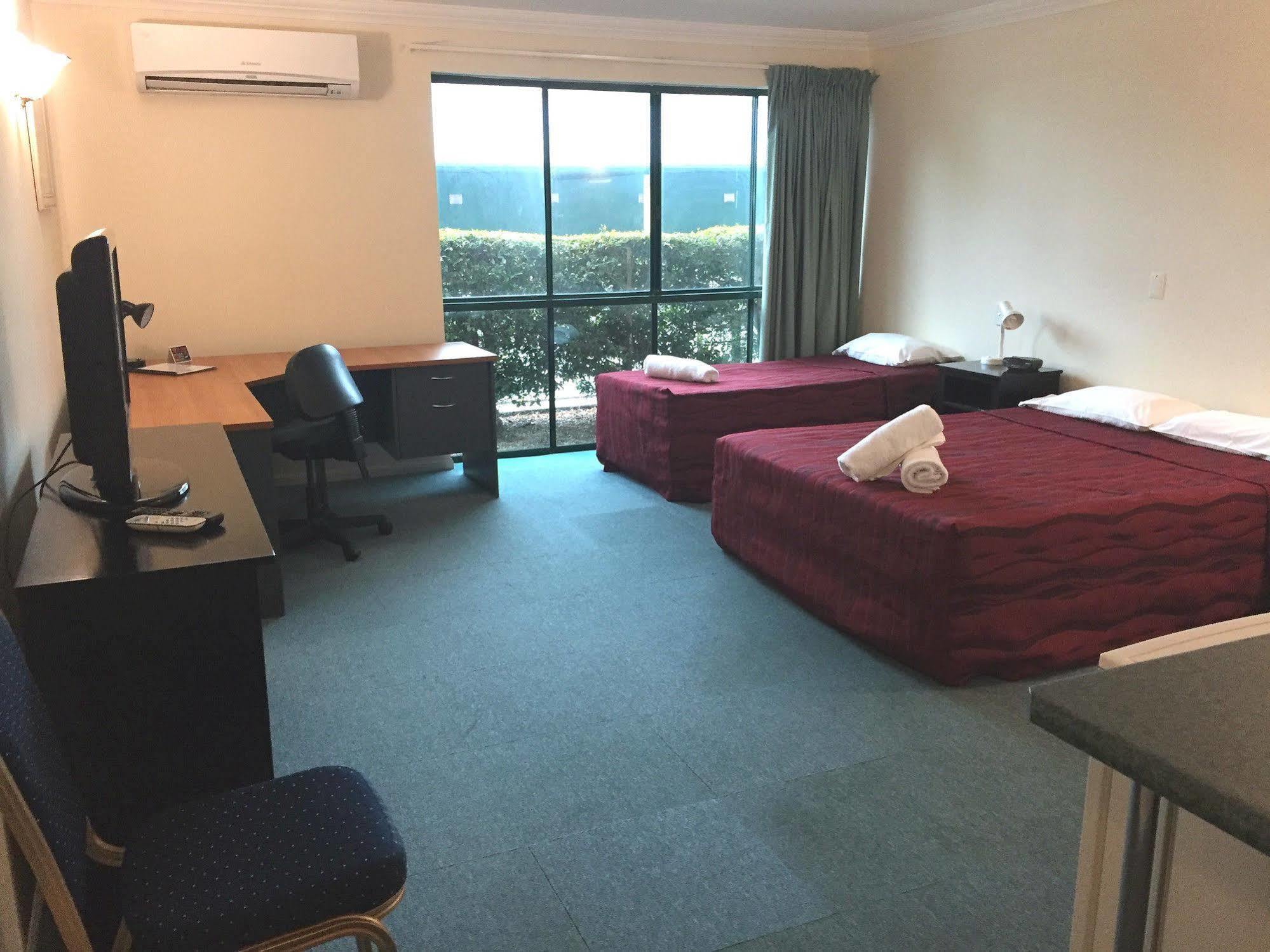 Comfort Hotel Pacific Cleveland Εξωτερικό φωτογραφία